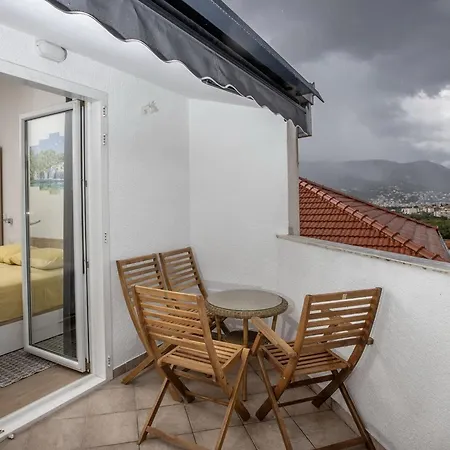 Lejlighed Mia - Two Bedroom With Balcony *